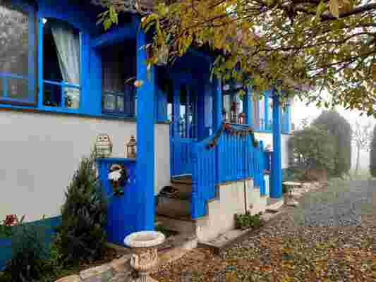 De la oraș la sat: o româncă a renunțat la viața din Italia și s-a mutat într-o casă veche din Delta Dunării